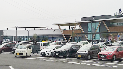 全景（すべり台は２階建ての吹き抜け部分へ設置）